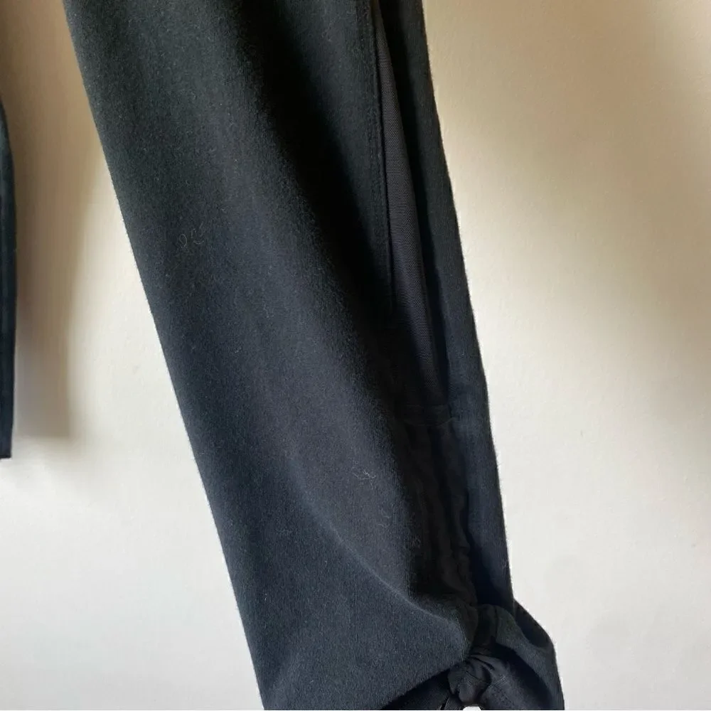 Victoria’s Secret sport cropped mesh detail legging large - Picture 4 of 5